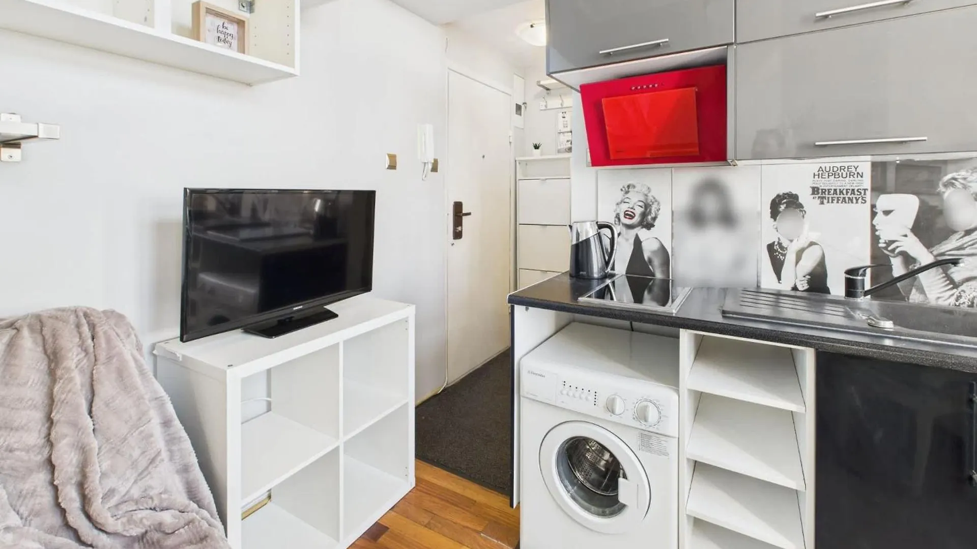 Exceptional Studio Located Near Royal Baths Park By Noclegi Renters Varsovia Apartamento
